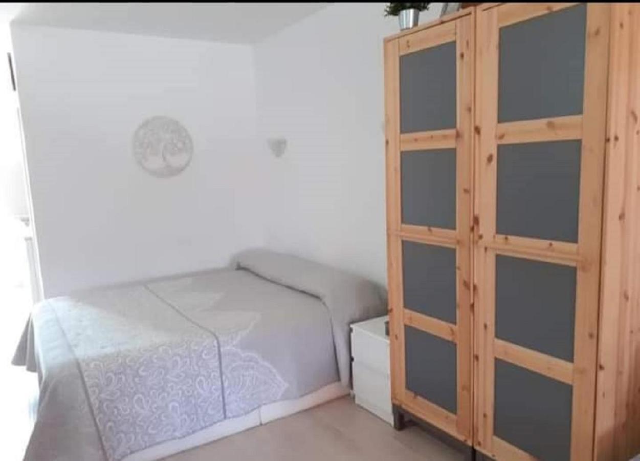 Casa Tavio 3 Leilighet Arona  Eksteriør bilde