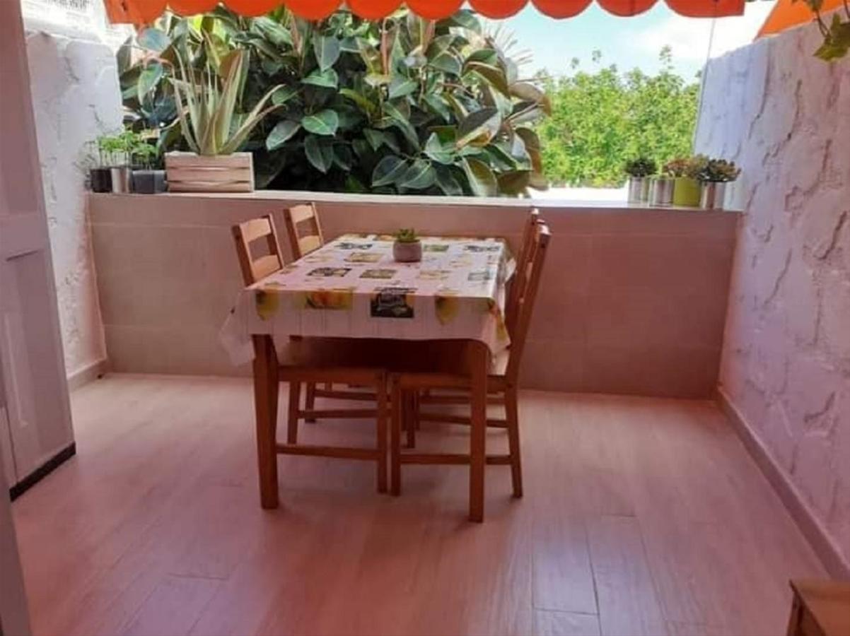 Casa Tavio 3 Leilighet Arona  Eksteriør bilde
